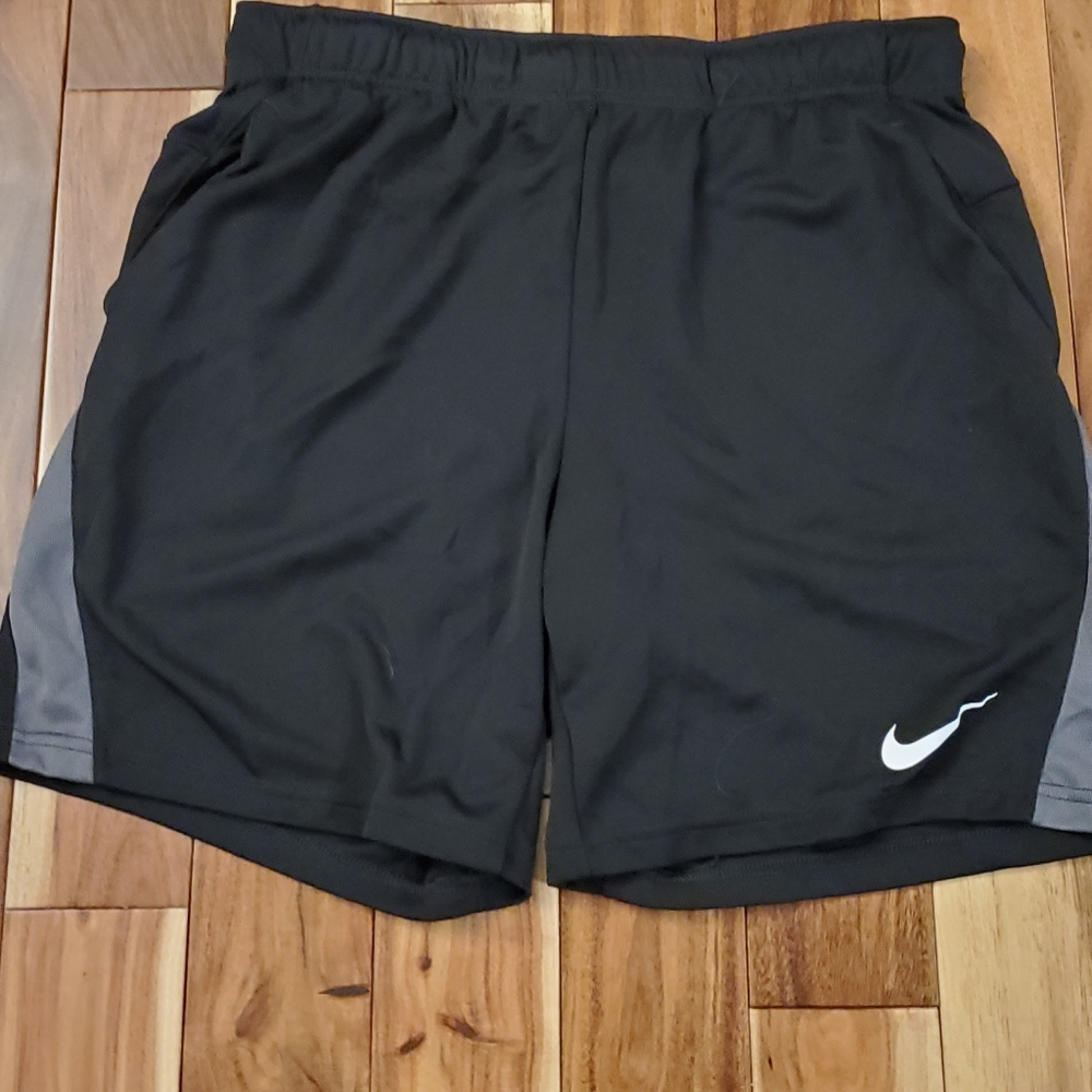 Nike Athletic Shorts Men's Size L